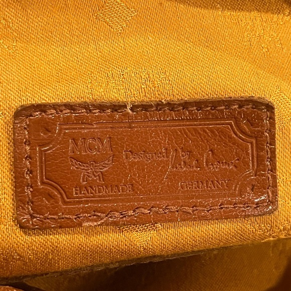 ❌SOLD❌Authentic MCM Monogram Bucket Bag- Large - Picture 12 of 17